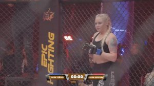 БОЙ В КЛЕТКЕ‼️Лола Тейлор VS Елена Беркова‼️#Беркова #мма #боибезправил