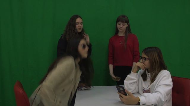 Визитка 7А. Гимназия Капцовых смотреть онлайн