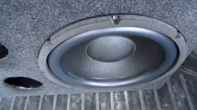 Ivolga drive 12C x2 + Kicx QS 1.350, 33 Гц смотреть онлайн