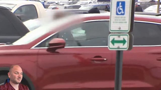 Illegal Handicap Parking Thieves caught RED HANDED at MLB Game смотреть онлайн