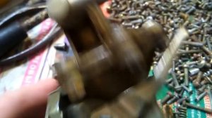 ремонт подтекающего бензонасоса пекар