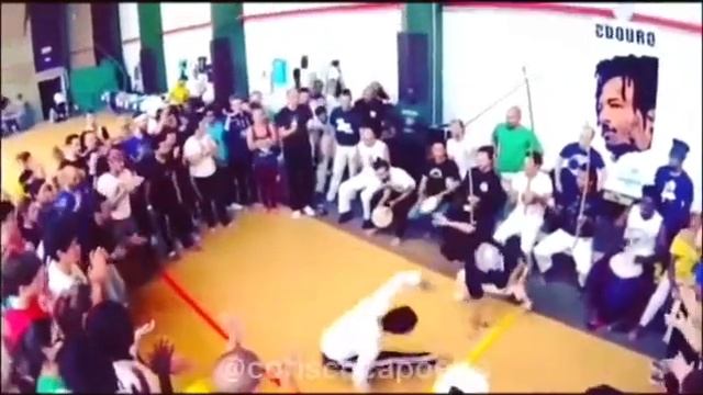 Melhores quedas na capoeira. смотреть онлайн