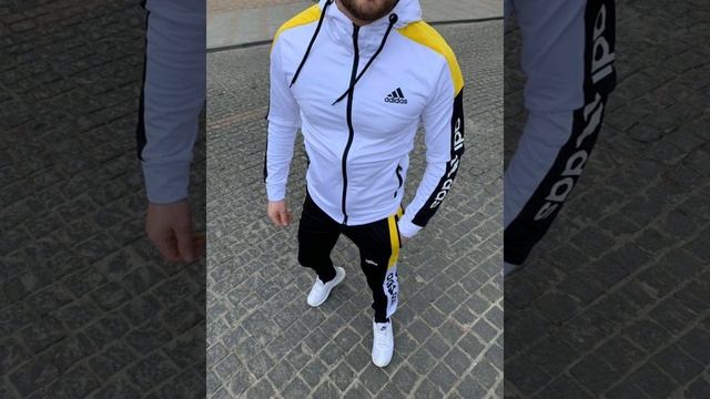 Спортивные костюмы. смотреть онлайн