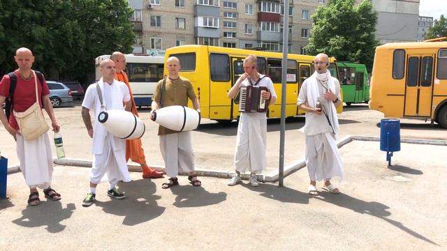 ✌️🎈 Все стремятся к двум вещам - любить и быть любимым. Сандхья-аватар д. Чугуев смотреть онлайн