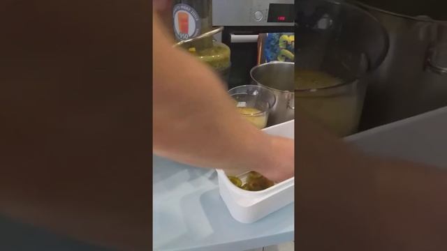 делаем сок из сливы в соковыжемалке смотреть онлайн