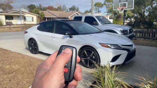 Toyota Factory Remote Start 2019 Toyota Camry смотреть онлайн
