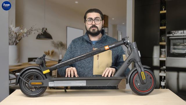 Monopattino elettrico Xiaomi Pro 2, perfetto per i city commuters! смотреть онлайн