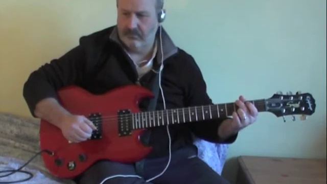 Graeme Guitar Feb 10 - Little By Little & All These Things смотреть онлайн