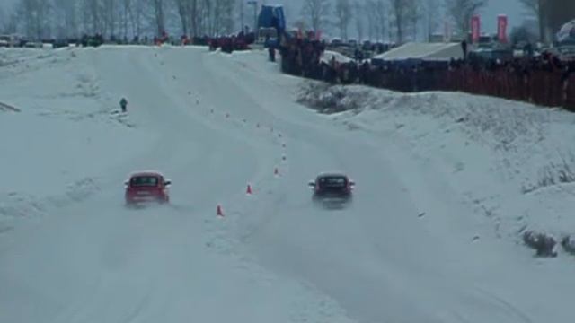 Рождественские гонки смотреть онлайн