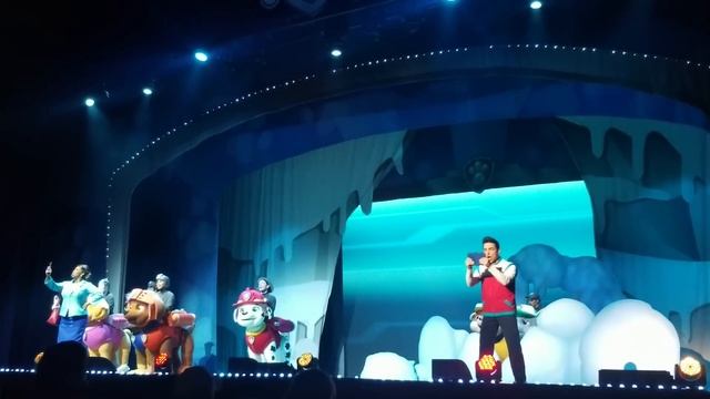 PAW PATROL LIVE Race To The Rescue ? Favorite Song & Dance For Kids