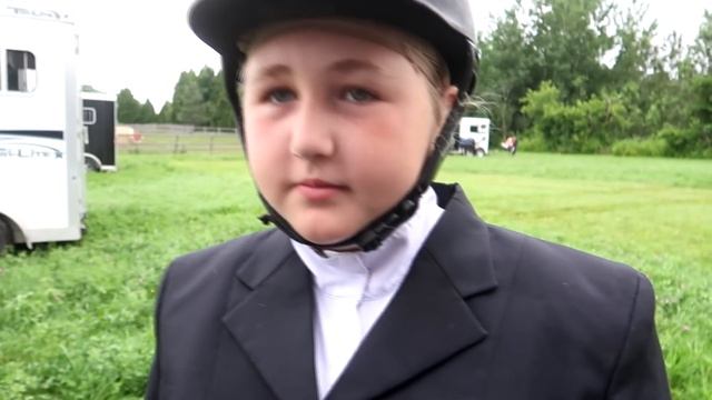 Most Embarrasing Horse Show! First Ever Jumper Show! смотреть онлайн