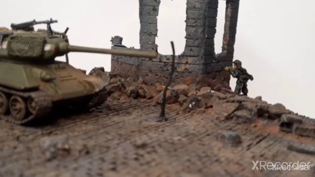диорама в масштабе 1:100. т-34- 85 в Берлине. смотреть онлайн