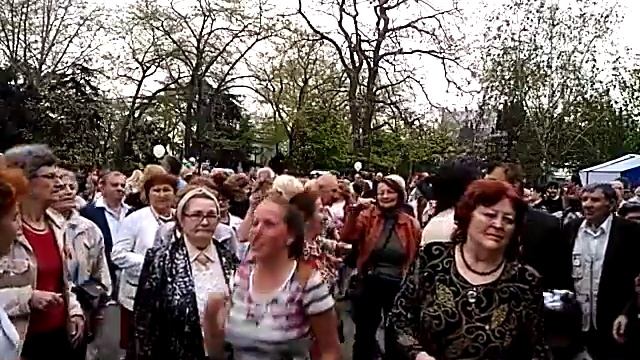09.05.17 - Танцы на Приморском бульваре - Севастополь - День Победы - Сергей Соков смотреть онлайн