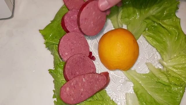 Мясная нарезка с овощей и фруктов .Занятие творческое, хорошая идея. смотреть онлайн