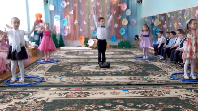 танец хулахуп