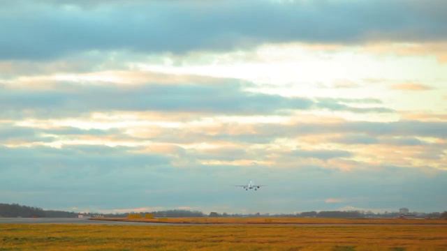 Об авиадиспетчерах. 27 октября День авиадиспетчера России. смотреть онлайн