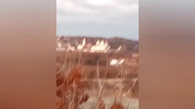 С другом гуляю на горе. Выпал первый снег смотреть онлайн