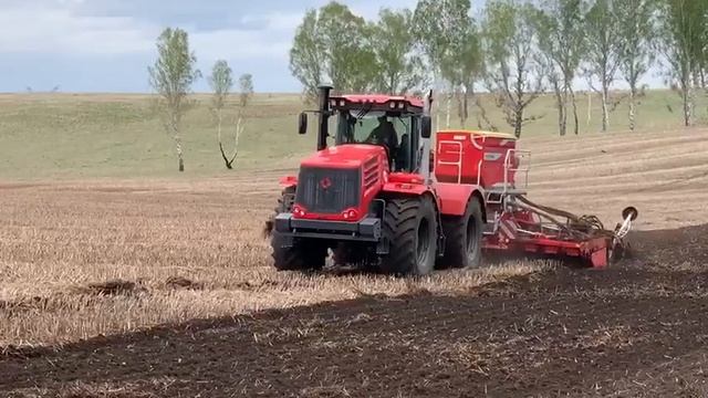 K744 с сеялкой Terrasem Pottinger смотреть онлайн