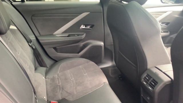 Astra 5Dr 1.2 Turbo 130ps Ultimate смотреть онлайн