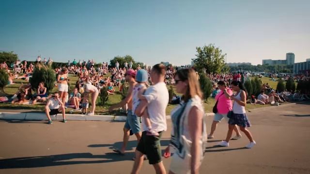 Ядрёны Пчёлы на Red Bull Flugtag 2015 смотреть онлайн