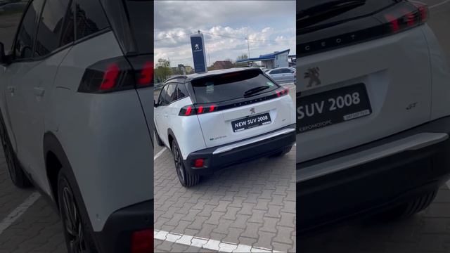 Електро кросовер | Peugeot e-2008! смотреть онлайн