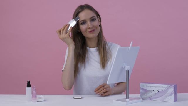 Видеоинструкция Ультразвуковой прибор для чистки и микромассажа D&D UC-01 смотреть онлайн