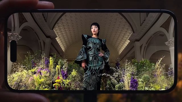 Introducing iPhone 14 Pro | Apple смотреть онлайн