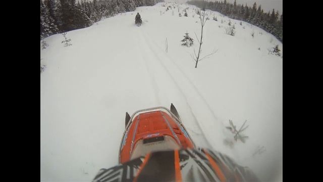 polaris indy trail and widetrack xl spring ride jump смотреть онлайн