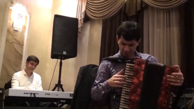 Орхан Мирзоев - Азербайджанские мелодии (аккордеон) [Бакинская музыка] смотреть онлайн