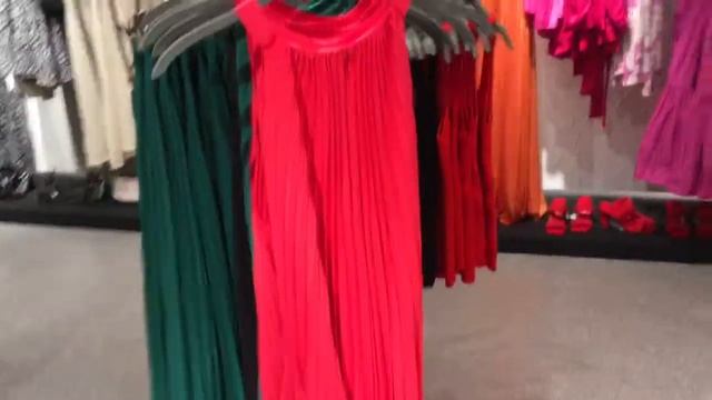 ОБЗОР МАГАЗИНА НИЖНЕГО БЕЛЬЯ LA SENZA торговый центр MARINA MALL в ДУБАЙ.БУЛОЧНАЯ смотреть онлайн