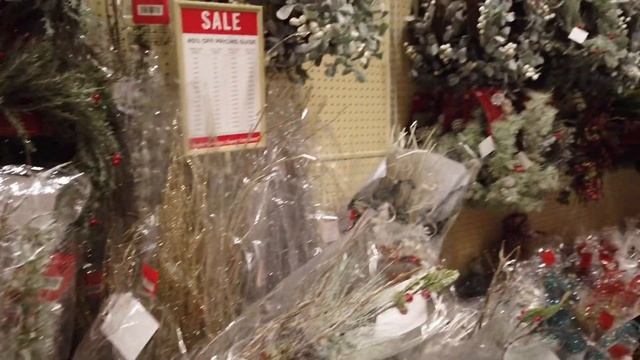 HOBBY LOBBY Christmas Wonderland *New Items And New Location | 40% Off Christmas Decor *Walkthrough смотреть онлайн