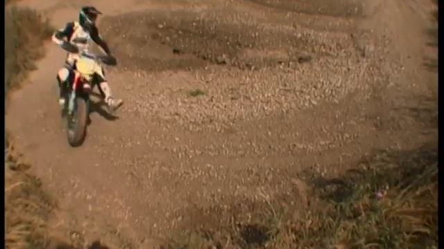 KTM 450 SMR Supermoto Action / Motorrad Test von 1000PS смотреть онлайн