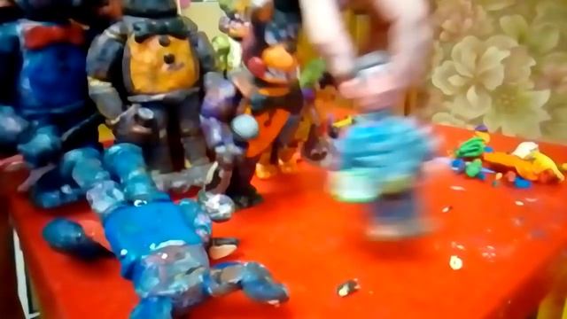 ФИГУРКИ АНИМАТРОНИКОВ ИЗ ПЛАСТИЛИНА, ВСЕ ГЕРОИ ФНАФ, 5 НОЧЕЙ С ФРЕДДИ, Animatronics FNAF 2 Plastili смотреть онлайн