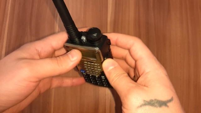 Портативная рация Baofeng UV-5RE с радио смотреть онлайн