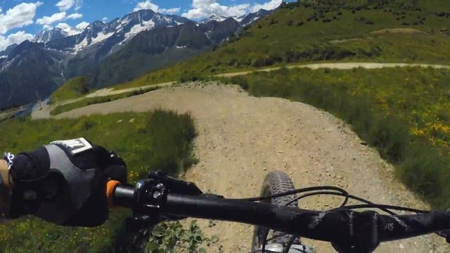 Ponte di Legno Black Line | FLOW TRAIL MTB | 4K смотреть онлайн