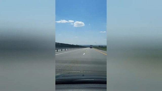 Мы поехали на юг из Петербурга. На ПМЖ.