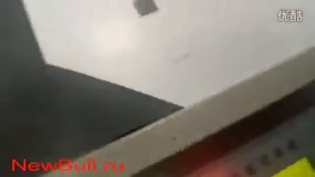 Планшетный режущий плоттер DCZ, демонстрация настройки позиции рукоятки ножа, режущий плоттер и рас смотреть онлайн