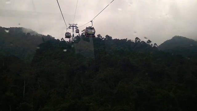 Парк развлечений в горах Вьетнама Ба На Хиллс.BaNa Hills. смотреть онлайн