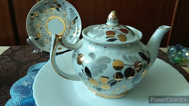 Чайный сервиз "Золотые ягоды" ДФЗ (Вербилки) 60 годы смотреть онлайн