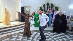 Чеченский Зажигательный Хит! Мадина Узбаева - Везар