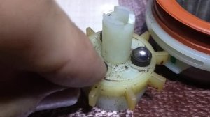 ТО кофемолки Delonghi Ecam Magnifica S. Настройка. Как правильно разобрать и собрать.