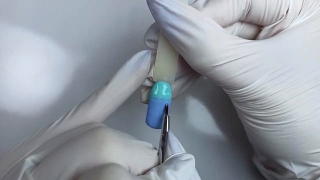 Как да си направиш омбре с четка и гел лак? | #дизайнурок 05 смотреть онлайн