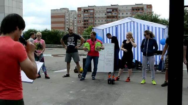 CrossFit в Миассе, соревнования 27 июня 2015 года на Машгородке. Награждение смотреть онлайн