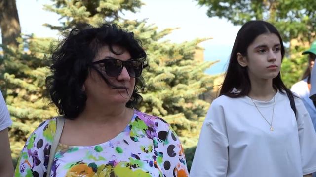 Открытие выставки Ивана Козорезова - «Голоса горделивых вершин». смотреть онлайн