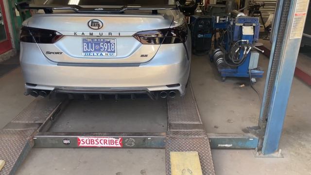 2019 Toyota Camry SE I4 w/ MUFFLER DELETE! смотреть онлайн