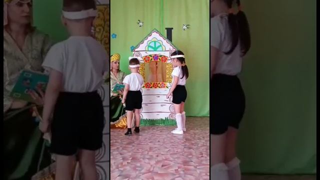 Театрализованная деятельность с дошкольниками. Маленькие артисты! смотреть онлайн