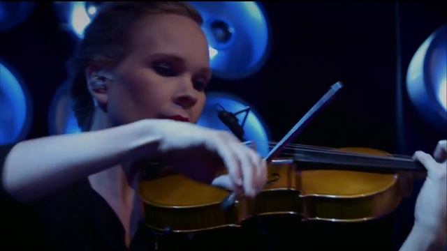 Olli Lindholm Rakkaus On Lumivalkoinen (SuomiLOVE 4 13.12.2014) HD
