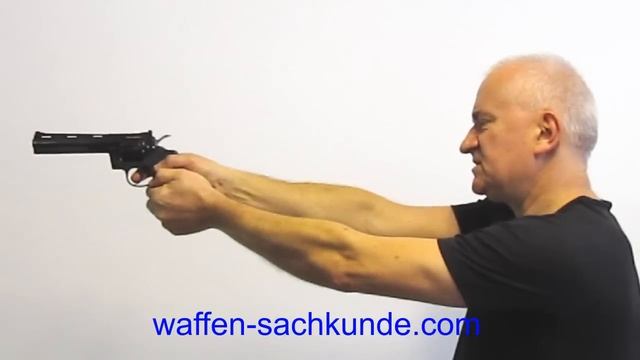 Handhabung Revolver COLT PYTHON - waffen-sachkunde.com смотреть онлайн