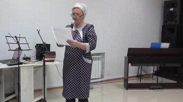 Стихи "Зачем до ныне спорят?" Марина Волощук смотреть онлайн