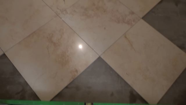 укладка крупноформатного керамогранита в ванной комнате, 1 часть.